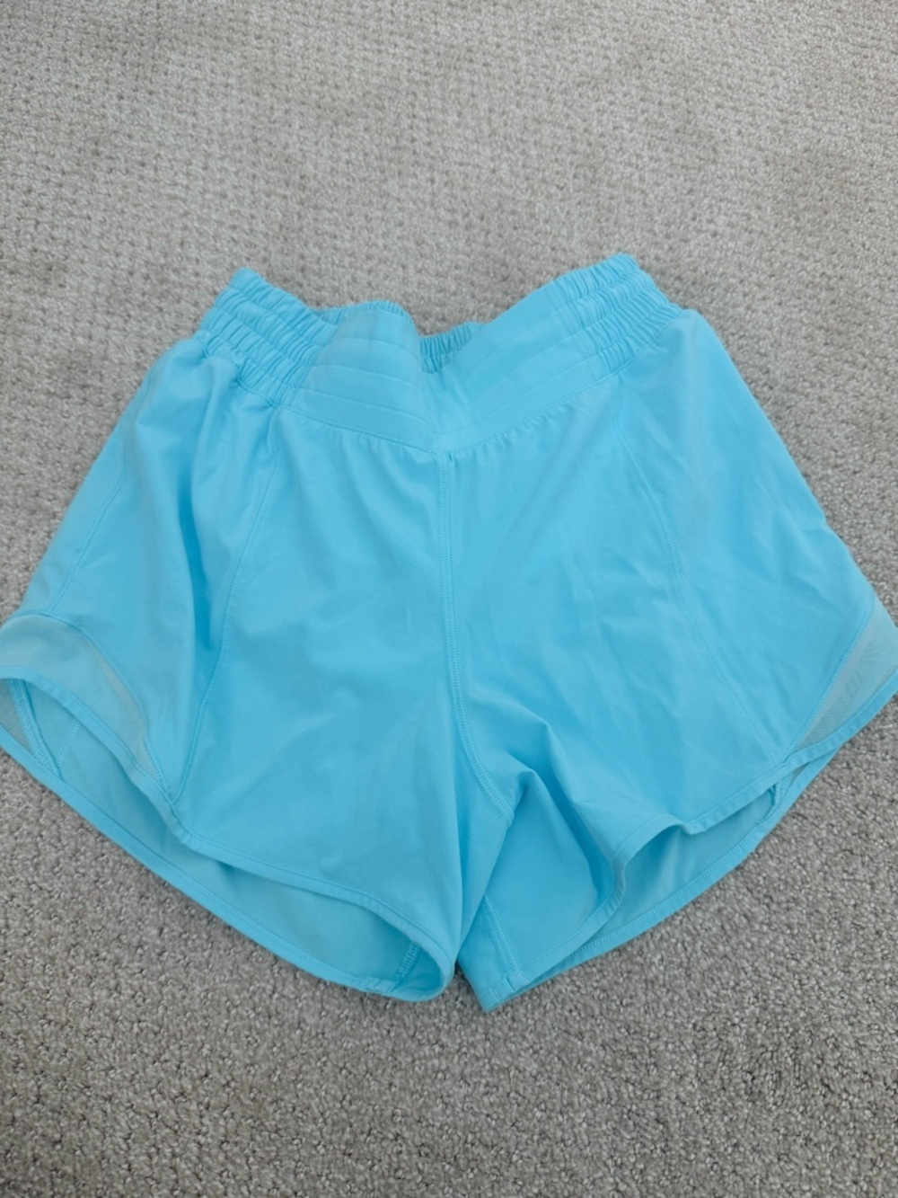 Lululemon teal women’s shorts